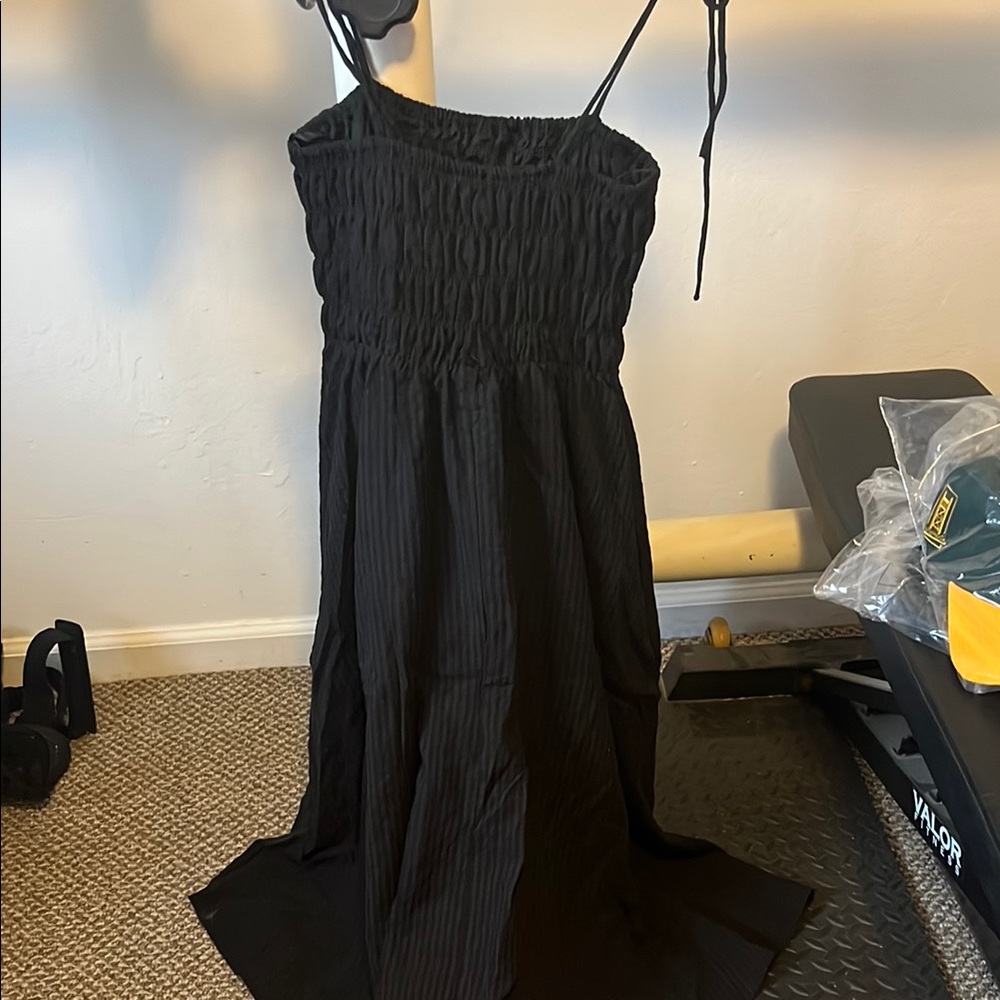Elegant Black Maxi Dress